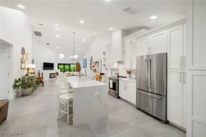 4006 Crayton Road, Naples, FL 34103 - MLS#225072647