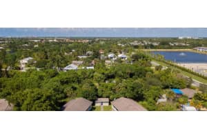 2455 Thomasson Drive, Naples, FL 34112 - MLS#225072663
