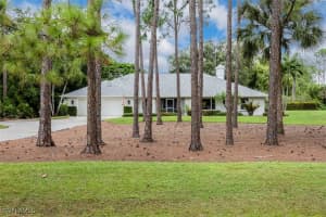 5520 Cynthia Lane, Naples, FL 34112 - MLS#225072678