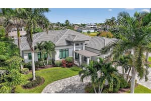 1135 Lorraine Court, Cape Coral, FL 33904 - MLS#225072698