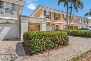 5677 Cove Circle, Naples, FL 34119 - MLS#225072705