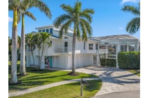 415 Swiss Court, Marco Island, FL 34145 - MLS#225072706