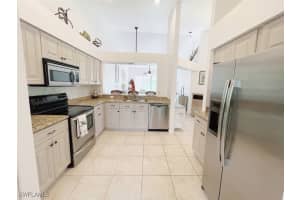 2037 Crown Pointe Boulevard, Naples, FL 34112 - MLS#225072707