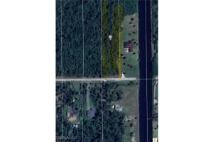 3855 30th Avenue, Naples, FL 34117 - MLS#225072730