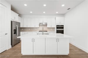 8925 Oceana Way, Naples, FL 34114 - MLS#225072750