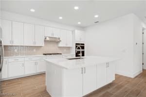 8925 Oceana Way, Naples, FL 34114 - MLS#225072750