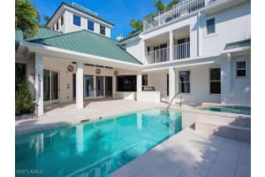 180 7th Avenue, Naples, FL 34102 - MLS#225072766