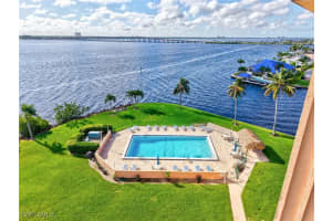 4260 20th Place, Cape Coral, FL 33904 - MLS#225072787