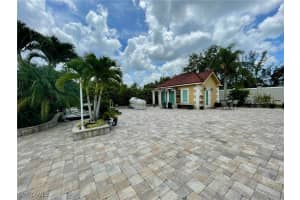 4580 Southern Breeze Drive, Naples, FL 34114 - MLS#225072815