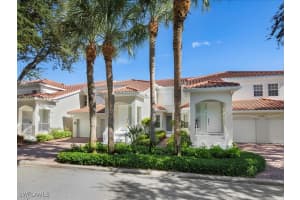 200 L AMBIANCE Circle, Naples, FL 34108 - MLS#225072818