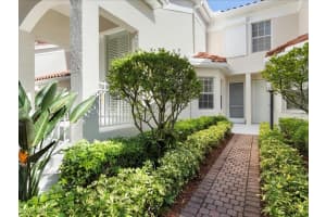 200 L AMBIANCE Circle, Naples, FL 34108 - MLS#225072818