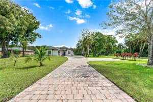 110 6th Street, Naples, FL 34120 - MLS#225072821