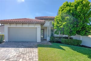 730 95th Avenue, Naples, FL 34108 - MLS#225072865