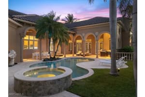 550 21st Avenue, Naples, FL 34102 - MLS#225072886