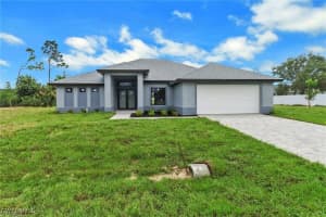 224 13th Terrace, Cape Coral, FL 33990 - MLS#225072892