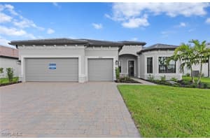 1995 Don Benito Way, Naples, FL 34120 - MLS#225072907