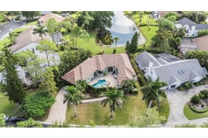 1150 Bald Eagle Drive, Naples, FL 34105 - MLS#225072927