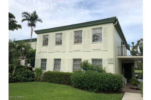 113 Bobolink Way 113b, Naples