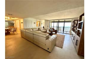 10951 Gulf Shore Drive, Naples, FL 34108 - MLS#225072976