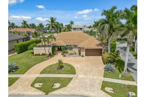 1241 Mimosa Court, Marco Island, FL 34145 - MLS#225072990