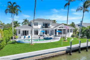 400 Spring Line Drive, Naples, FL 34102 - MLS#225072993