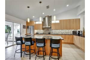457 Country Hollow Court, Naples, FL 34104 - MLS#225072994