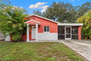 11718 Dean Street, Bonita Springs, FL 34135 - MLS#225073064