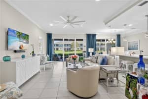 6960 Avalon Circle, Naples, FL 34112 - MLS#225073079