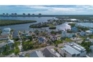 26570 Bay Road, Bonita Springs, FL 34134 - MLS#225073091