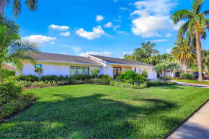 334 Polynesia Court, Marco Island, FL 34145 Sold 12/10/25