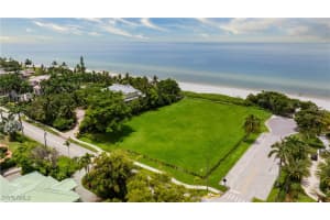 275 Gulf Shore Boulevard, Naples, FL 34102 - MLS#225073129