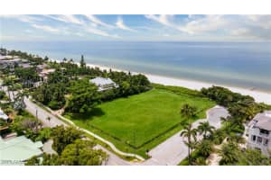 275 Gulf Shore Boulevard, Naples, FL 34102 - MLS#225073129