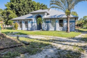161 18th Avenue, Naples, FL 34120 - MLS#225073132