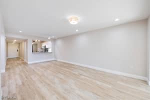 5940 Via Lugano 1-303, Naples, FL 34108 - MLS#225073154