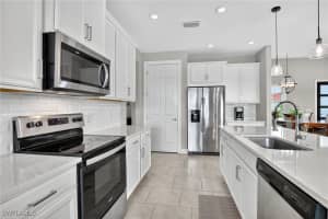18725 Lake Hammock Drive, Naples, FL 34114 - MLS#225073160