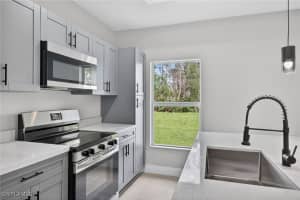 625 Delmonico Street, Lehigh Acres, FL 33974 - MLS#225073182