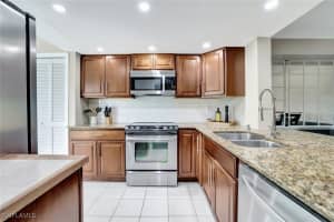 7360 Glenmoor Lane, Naples, FL 34104 Sold 11/24/25