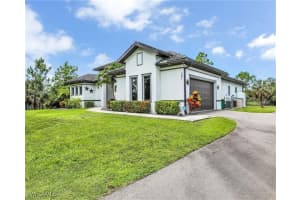 291 10th Street, Naples, FL 34117 - MLS#225073209