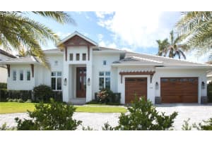 700 Wedge Drive, Naples, FL 34103 - MLS#225073215