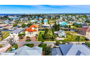 171 Egret Street, Fort Myers Beach, FL 33931 - MLS#225073235