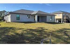 4210 35TH ST SW, Lehigh Acres, FL 33976 - MLS#225073238