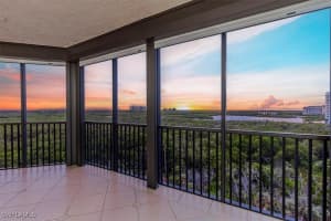 445 Cove Tower Drive, Naples, FL 34110 - MLS#225073317