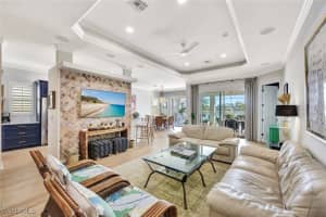 3852 Jasmine Lake Court, Naples, FL 34119 - MLS#225073324