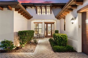 11918 White Stone Drive, Fort Myers, FL 33913 - MLS#225073331