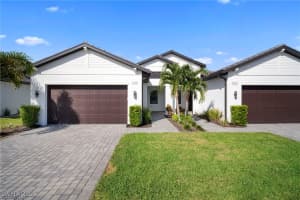 14720 Kingfisher Loop, Naples