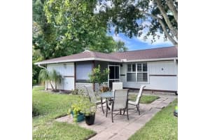 824 96th Ave N B, Naples