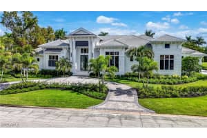 710 Willowhead Drive, Naples, FL 34103 - MLS#225073371