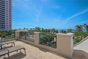 8473 Bay Colony Drive, Naples, FL 34108 - MLS#225073377