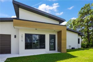 2815 45th Street, Lehigh Acres, FL 33971 - MLS#225073381