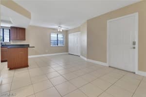 1350 Green Valley Circle, Naples, FL 34104 - MLS#225073391